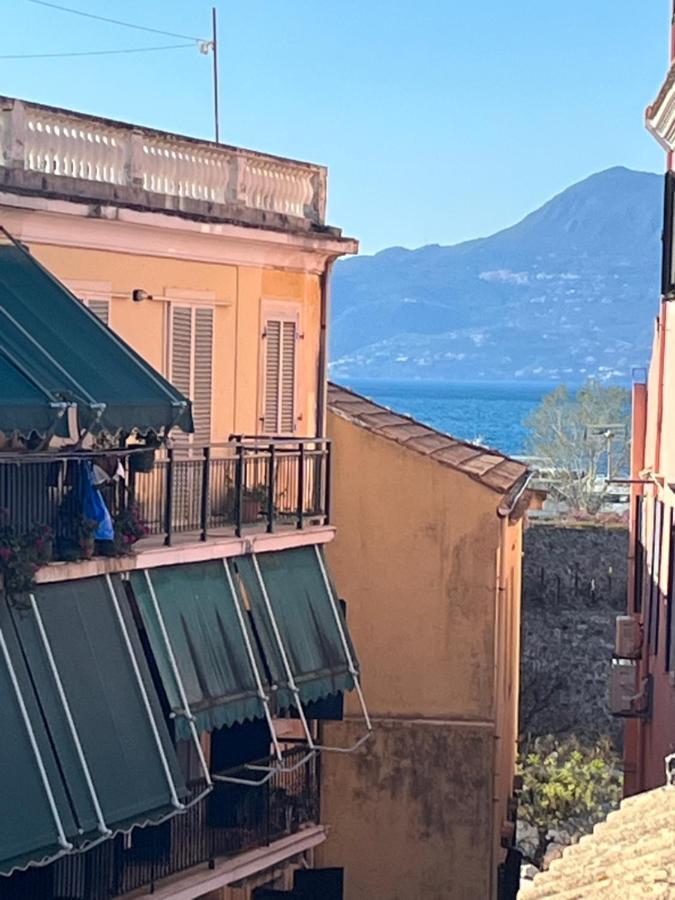 Corfu Town Central Apartment Екстериор снимка